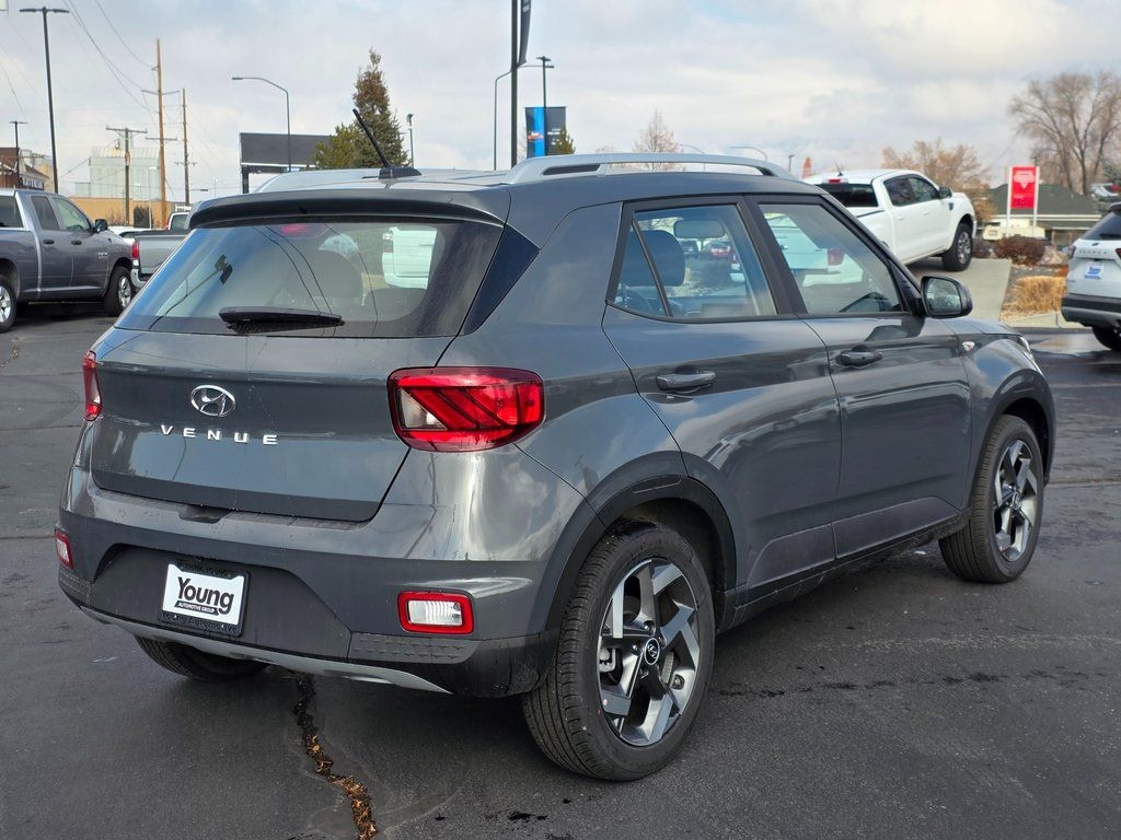 Used 2026 Hyundai Venue SEL SUV