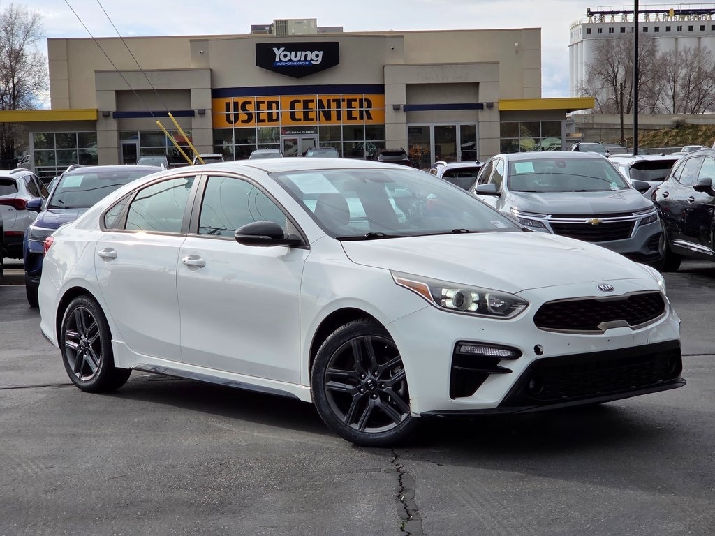 2020 Kia FORTE GT-Line