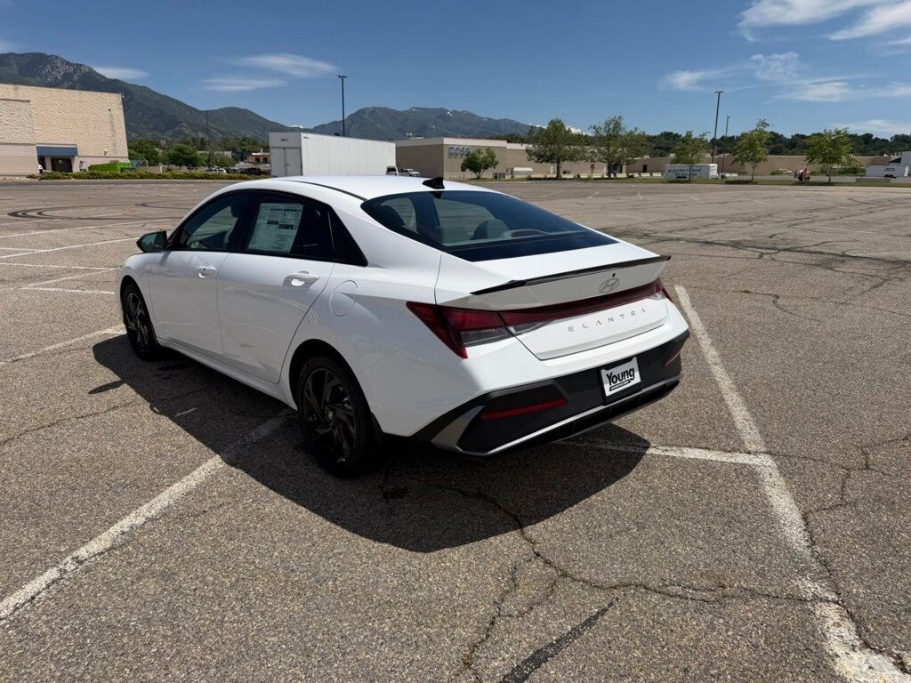 Used 2026 Hyundai Elantra SEL Sport Sedan