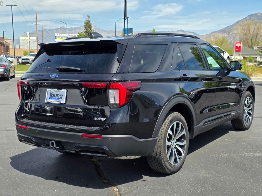 Used 2025 Ford Explorer ST-Line SUV