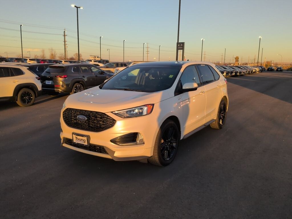 Used 2020 Ford Edge SUV