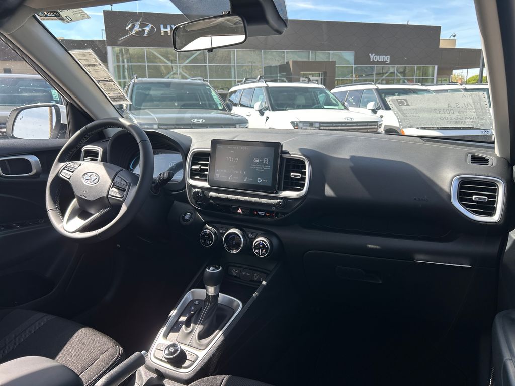 2026 Hyundai Venue SEL - Photo 11