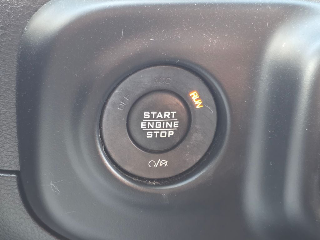 2020 Jeep Wrangler Sport S - Photo 25