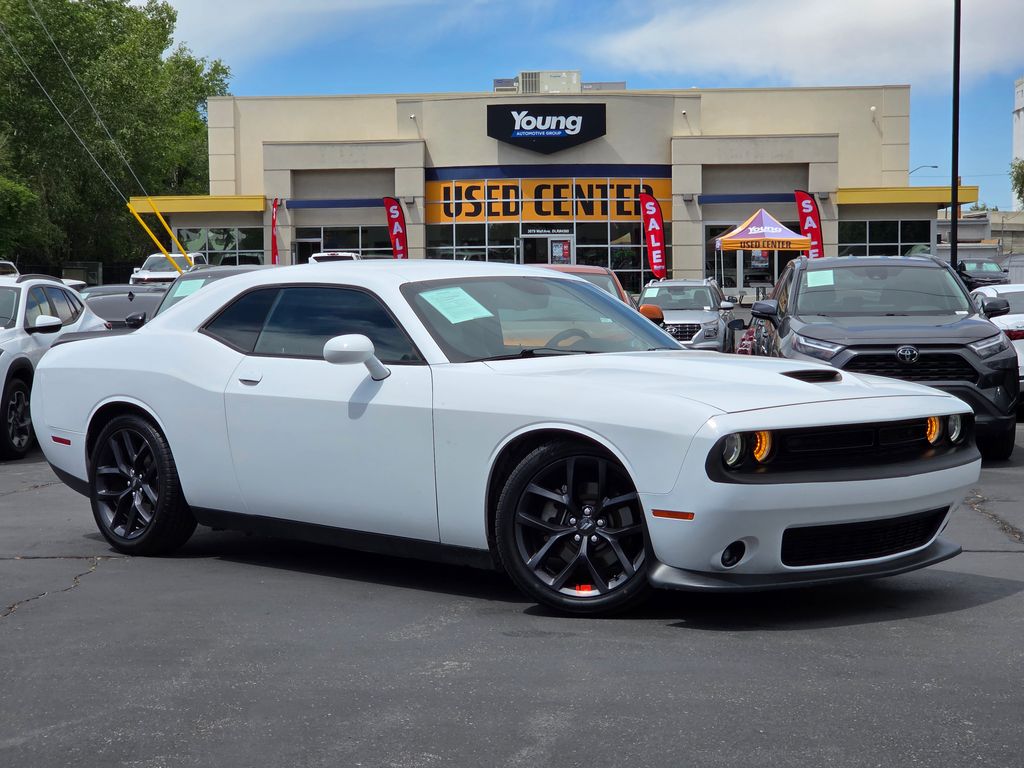 2021 Dodge Challenger GT Auto's photo