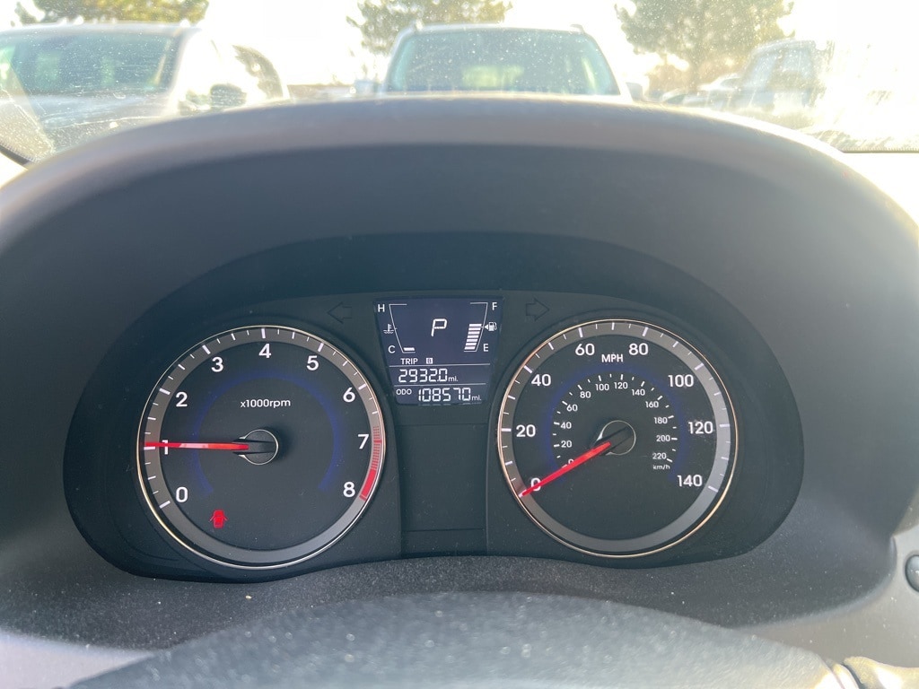 2012 Hyundai Accent GLS