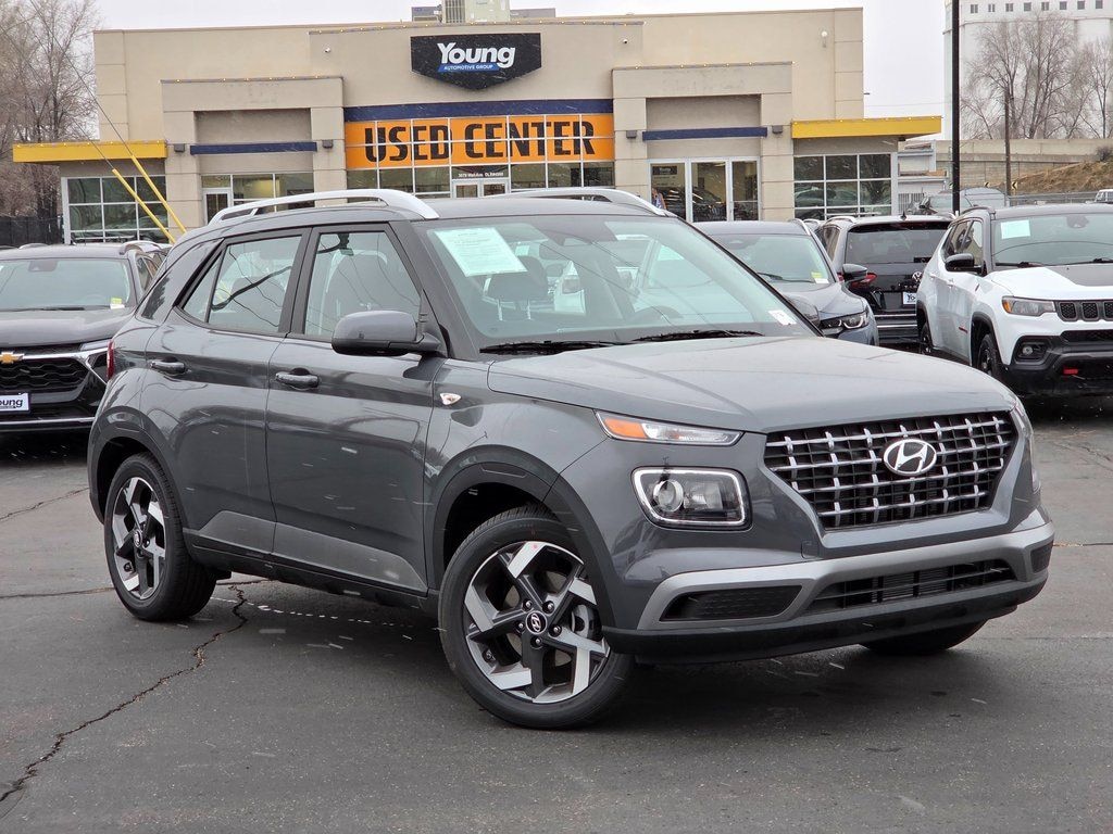 Used 2026 Hyundai Venue SEL SUV