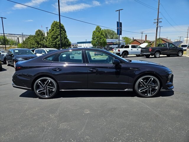 2024 Hyundai Sonata N Line photo 2