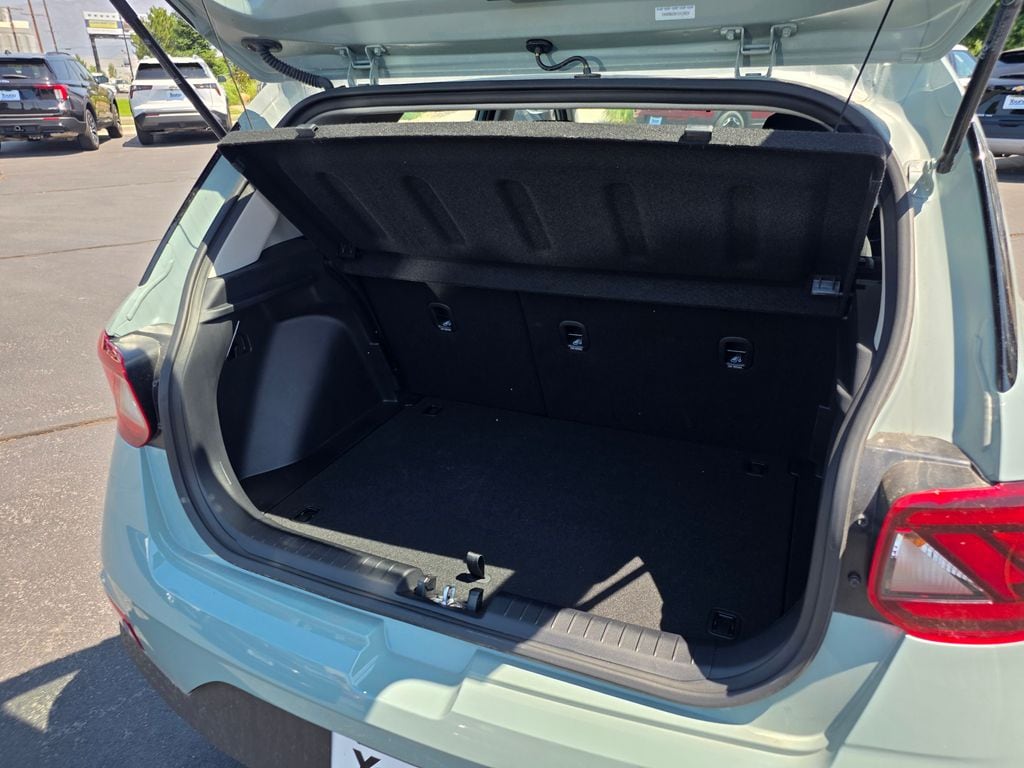 2026 Hyundai Venue SE - Photo 11
