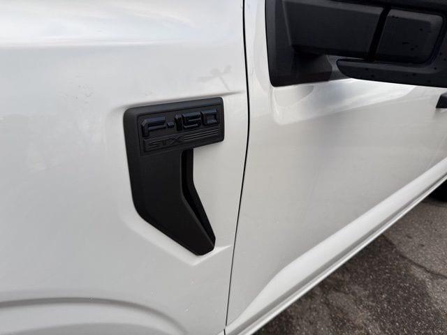 2023 Ford F-150 XL - Photo 17