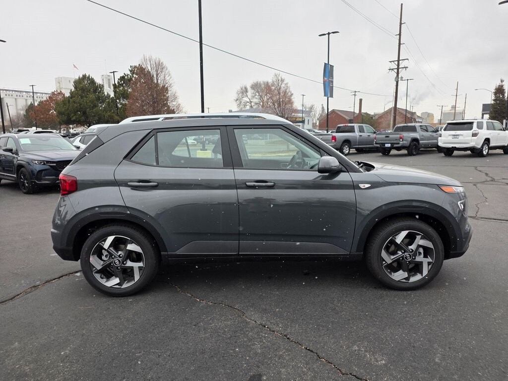Used 2026 Hyundai Venue SEL SUV