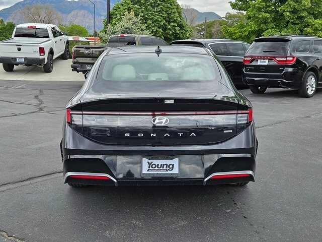 2024 Hyundai Sonata SEL photo 4