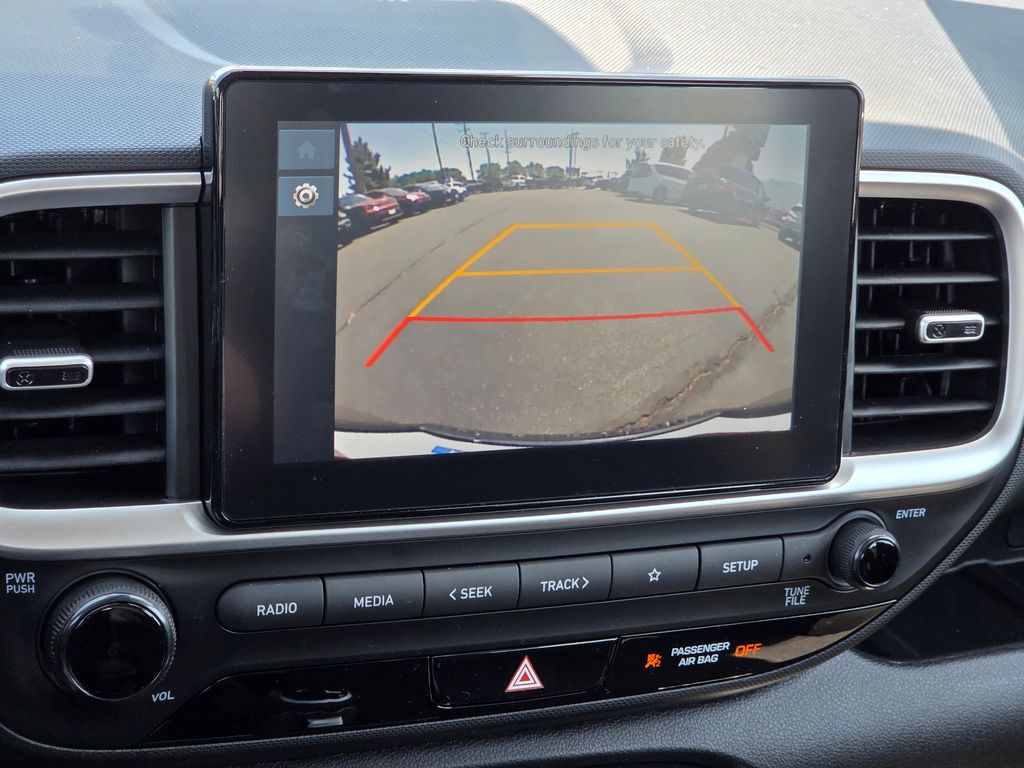 2026 Hyundai Venue SE - Photo 18
