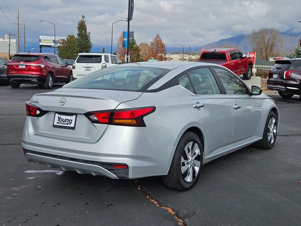 Used 2024 Nissan Altima 2.5 S Sedan