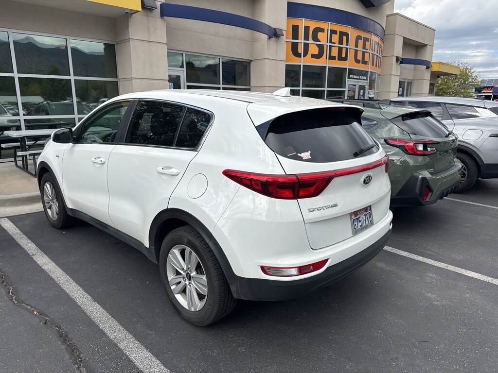 2019 Kia Sportage LX photo 2