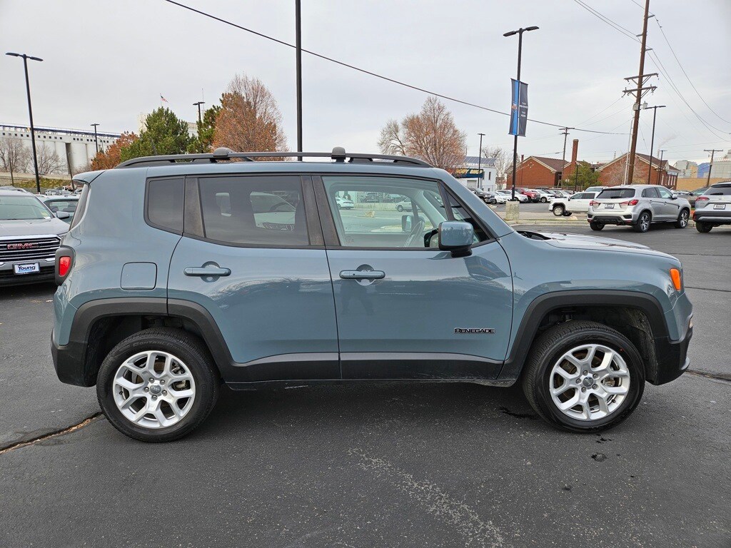 Used 2018 Jeep Renegade Latitude 4x4 SUV