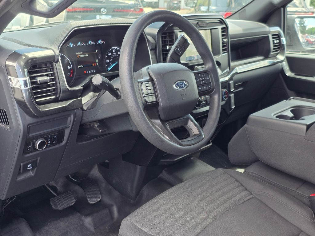 2023 Ford F-150 XL - Photo 13