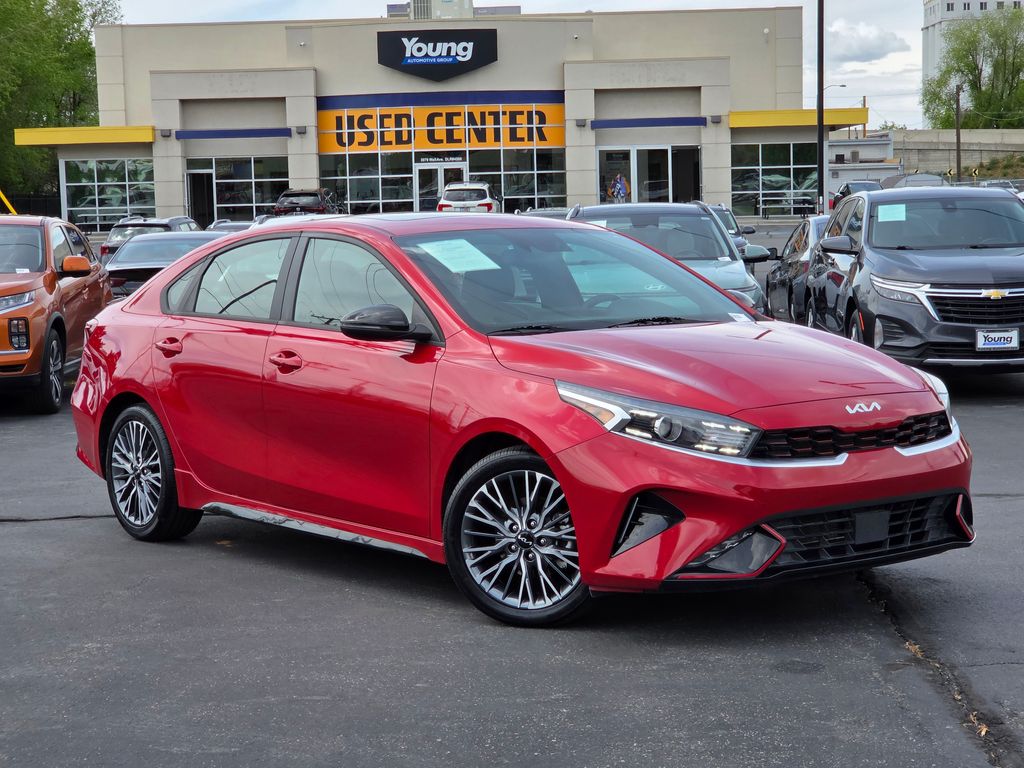 2024 Kia Forte GT-Line AT's photo