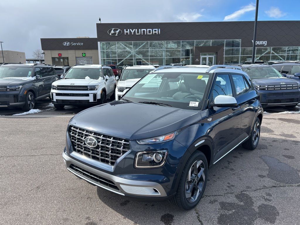 2026 Hyundai Venue SEL w/ 2-Tone Roof IVT's photo