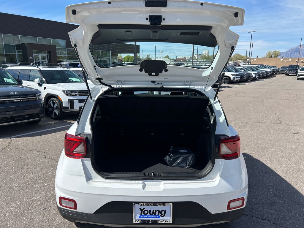 2026 Hyundai Venue SE - Photo 27
