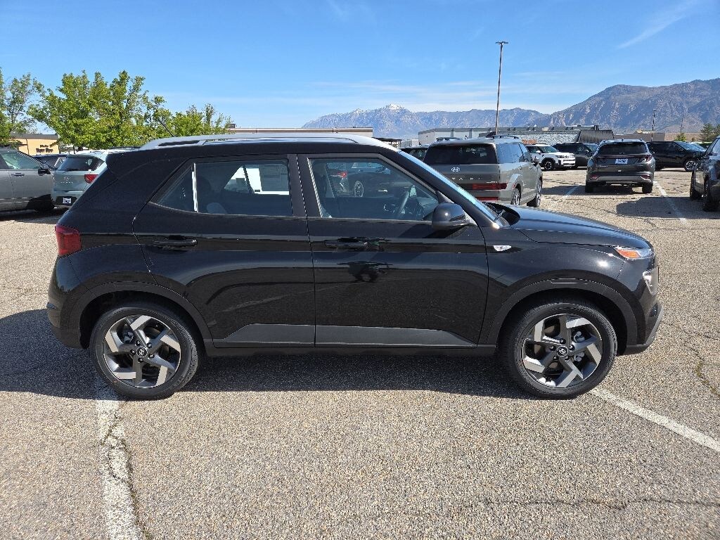 Used 2026 Hyundai Venue SEL SUV