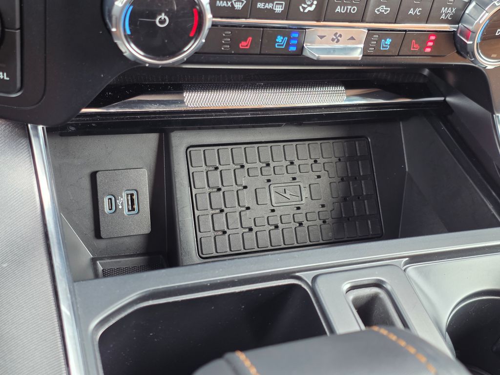 2023 Ford F-150 Platinum - Photo 29
