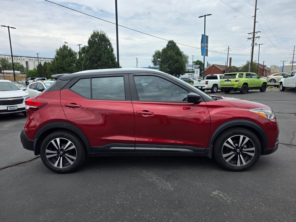 Used 2020 Nissan Kicks SR SUV