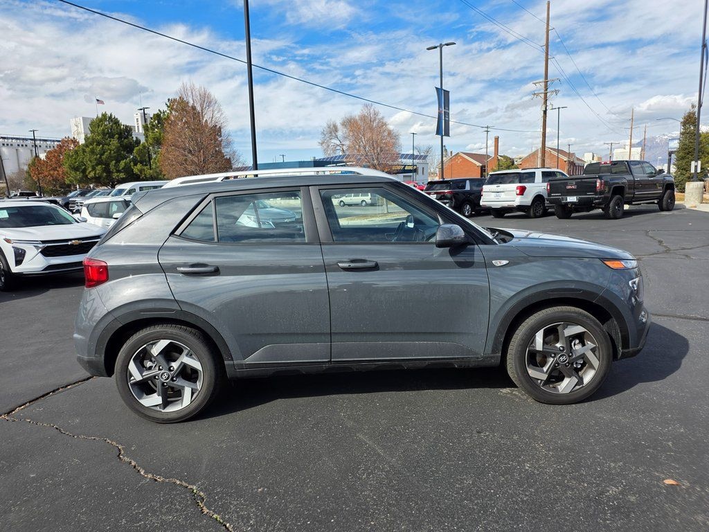 Used 2026 Hyundai Venue SEL SUV