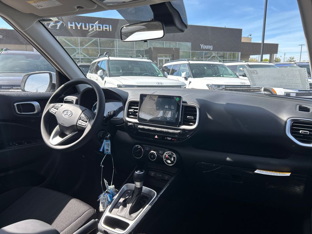 2026 Hyundai Venue SE - Photo 12