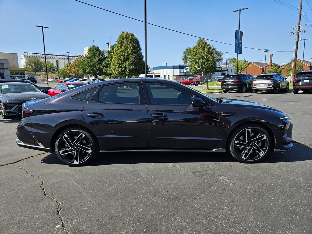 2024 Hyundai Sonata N Line photo 2