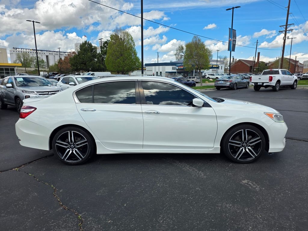 Used 2017 Honda Accord Sport SE Sedan