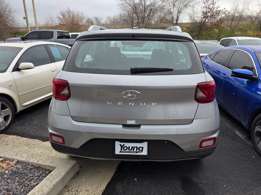 Used 2026 Hyundai Venue SEL SUV