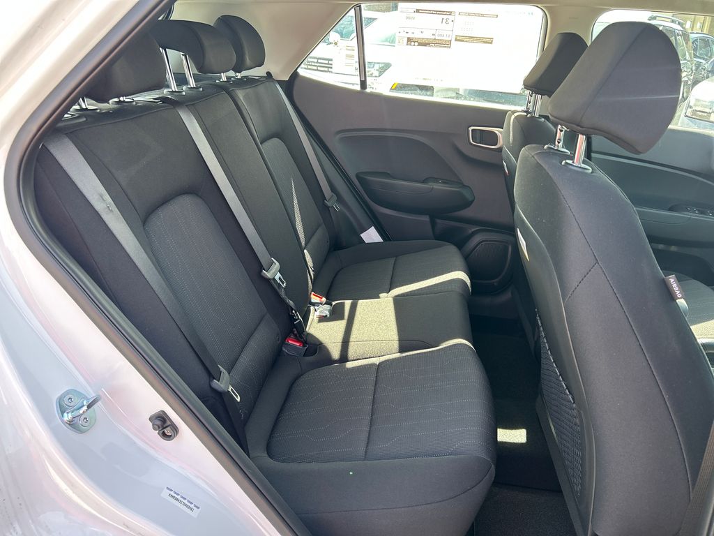 2026 Hyundai Venue SE - Photo 25