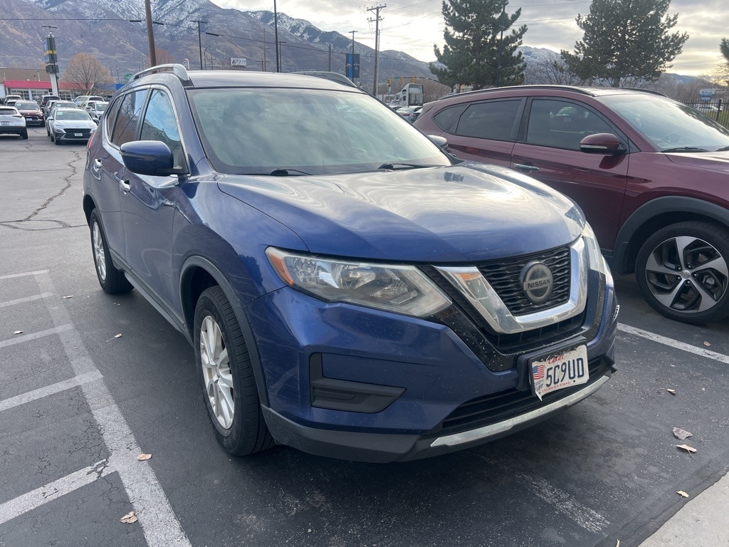 Used 2018 Nissan Rogue SV SUV