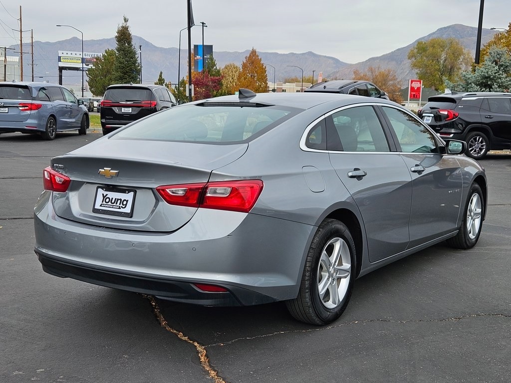 Used 2024 Chevrolet Malibu LS w/1LS Sedan