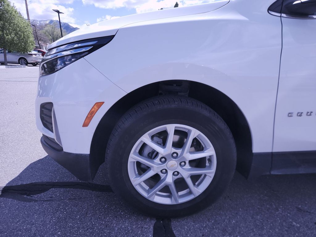 2024 Chevrolet Equinox LT - Photo 10
