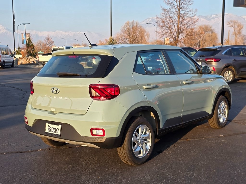 Used 2026 Hyundai Venue SE SUV