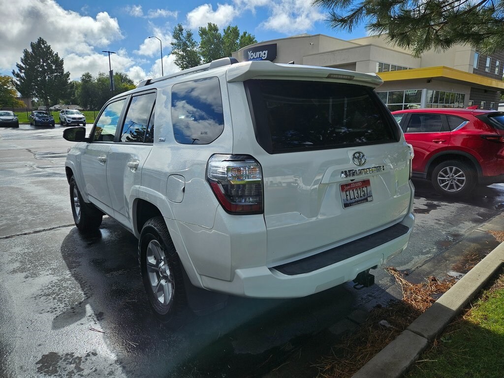 2024 Toyota 4Runner SR5 photo 4