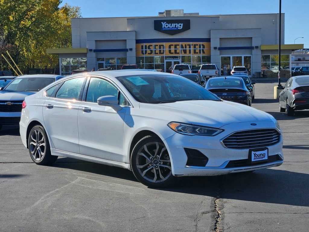 Used 2019 Ford Fusion SEL Sedan