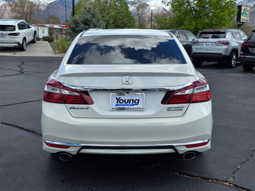 Used 2017 Honda Accord Sport SE Sedan