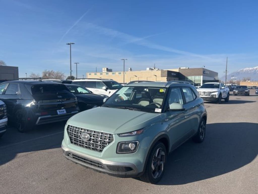 Used 2026 Hyundai Venue SEL SUV