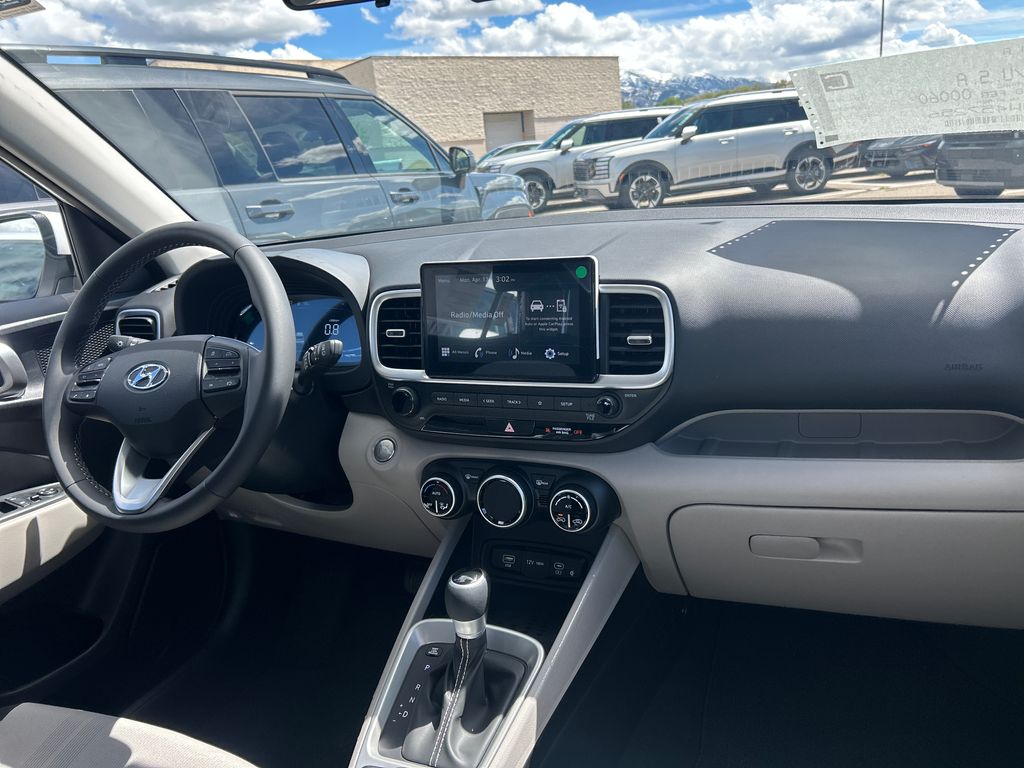 2026 Hyundai Venue SEL - Photo 12