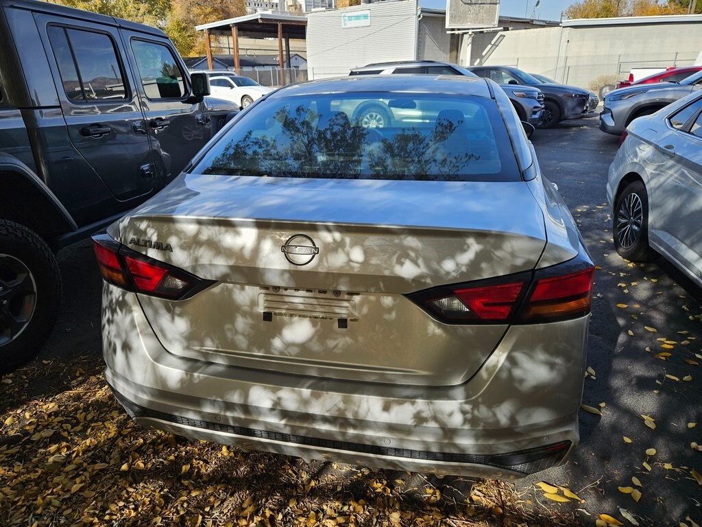 2024 Nissan Altima 2.5 S photo 3