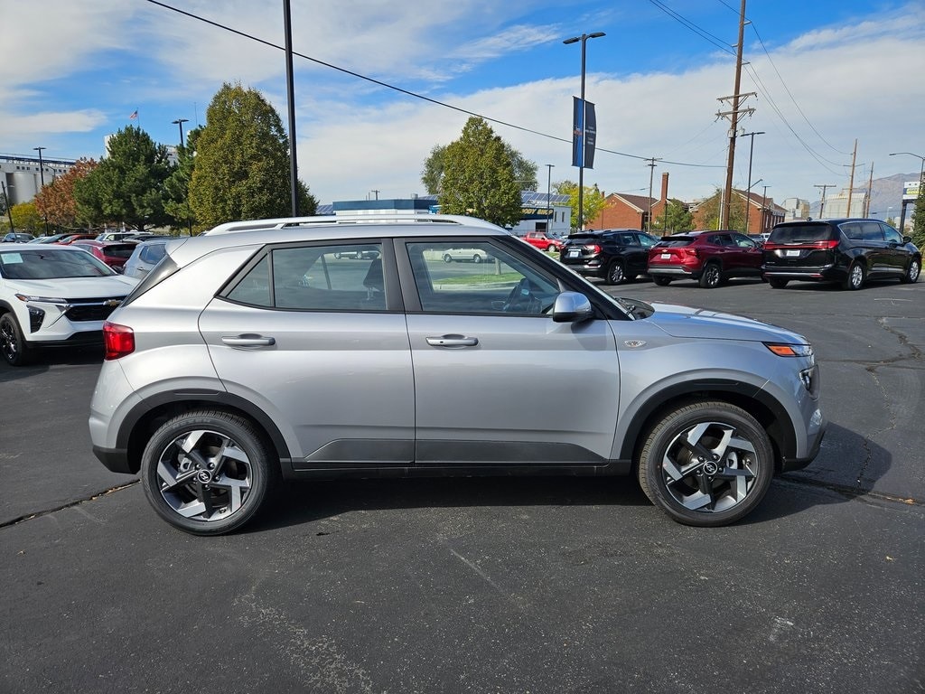 Used 2026 Hyundai Venue SEL SUV