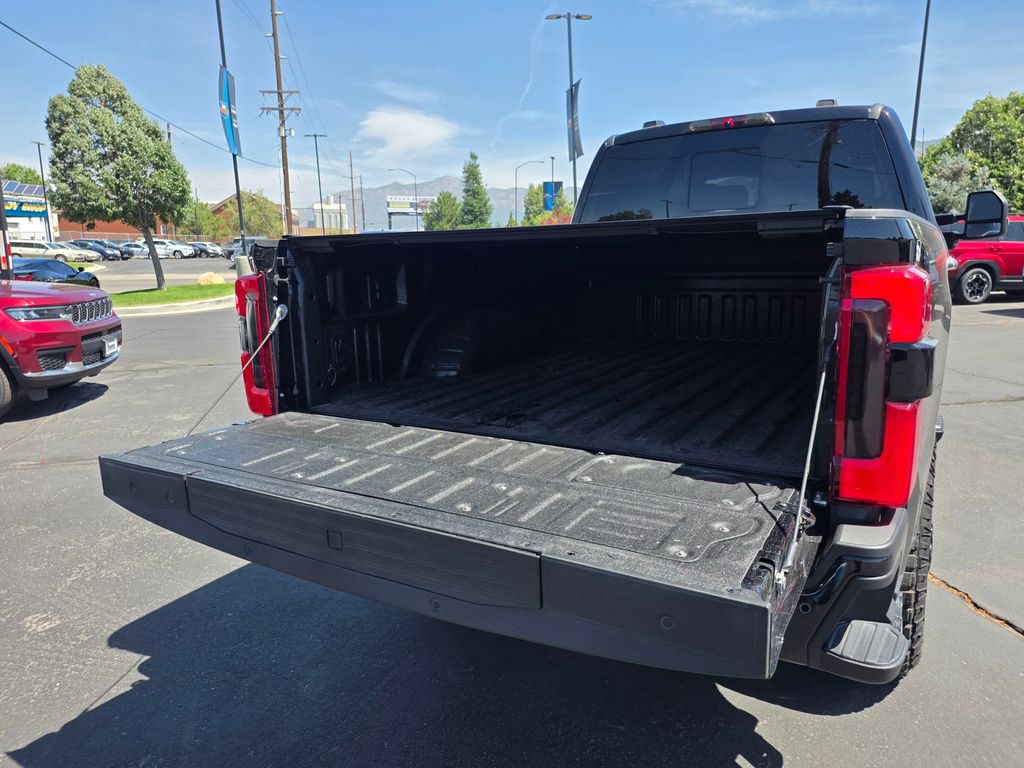 2024 Ford F-350 Super Duty Platinum - Photo 10