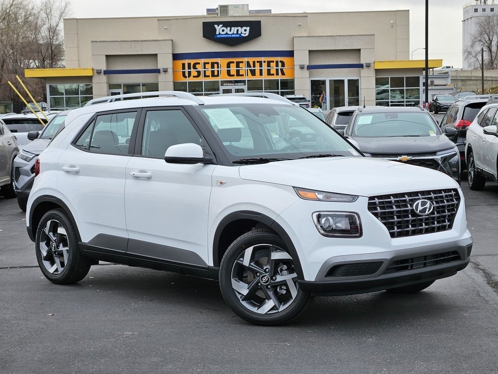 2026 Hyundai Venue SEL's photo