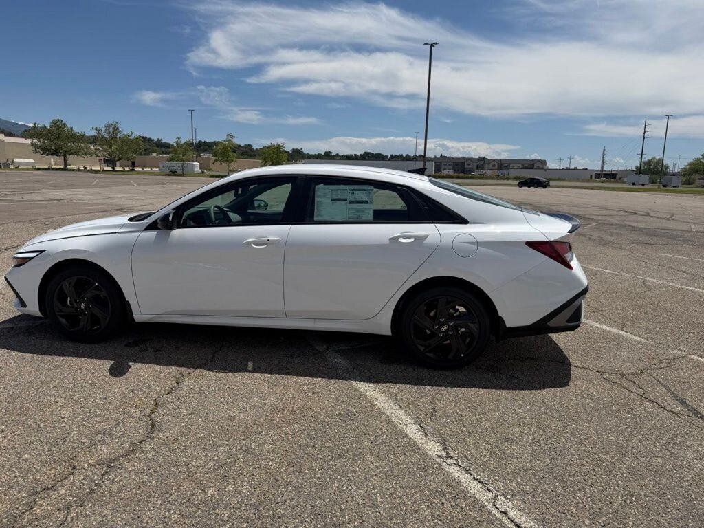 Used 2026 Hyundai Elantra SEL Sport Sedan