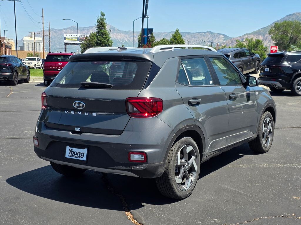 Used 2026 Hyundai Venue SEL SUV