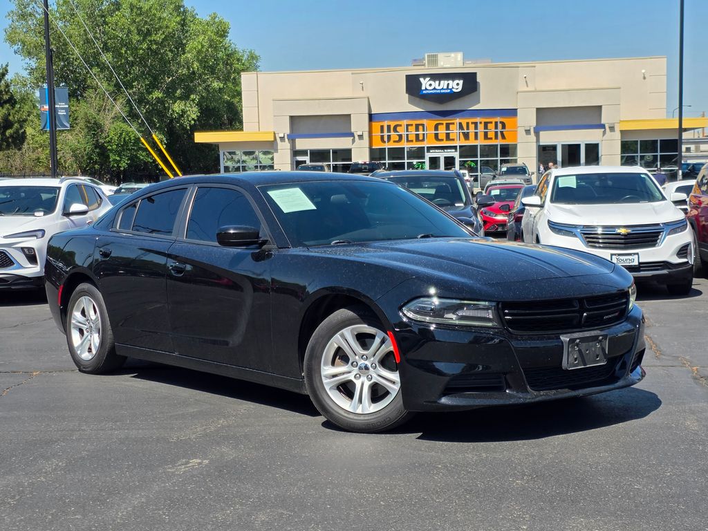 2019 Dodge Charger SXT's photo