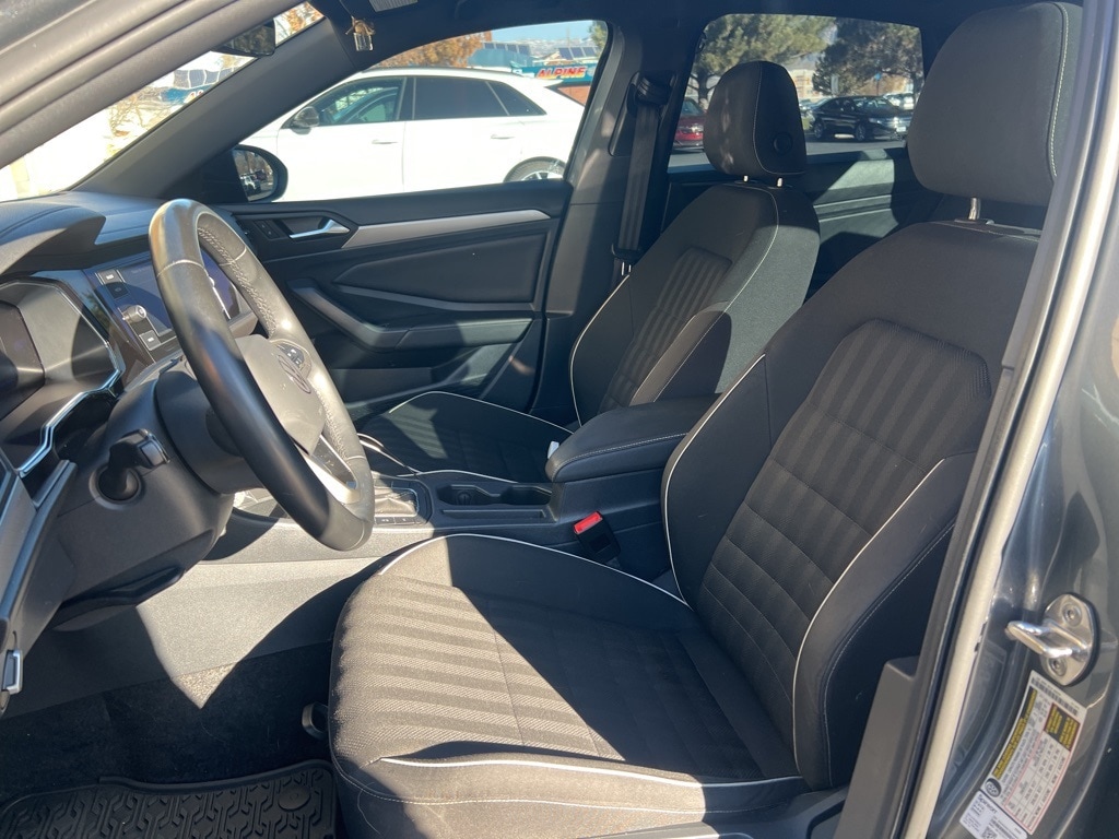 2023 Volkswagen Jetta 1.5T Sport photo 3