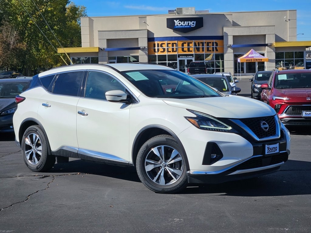 Used 2023 Nissan Murano SV SUV